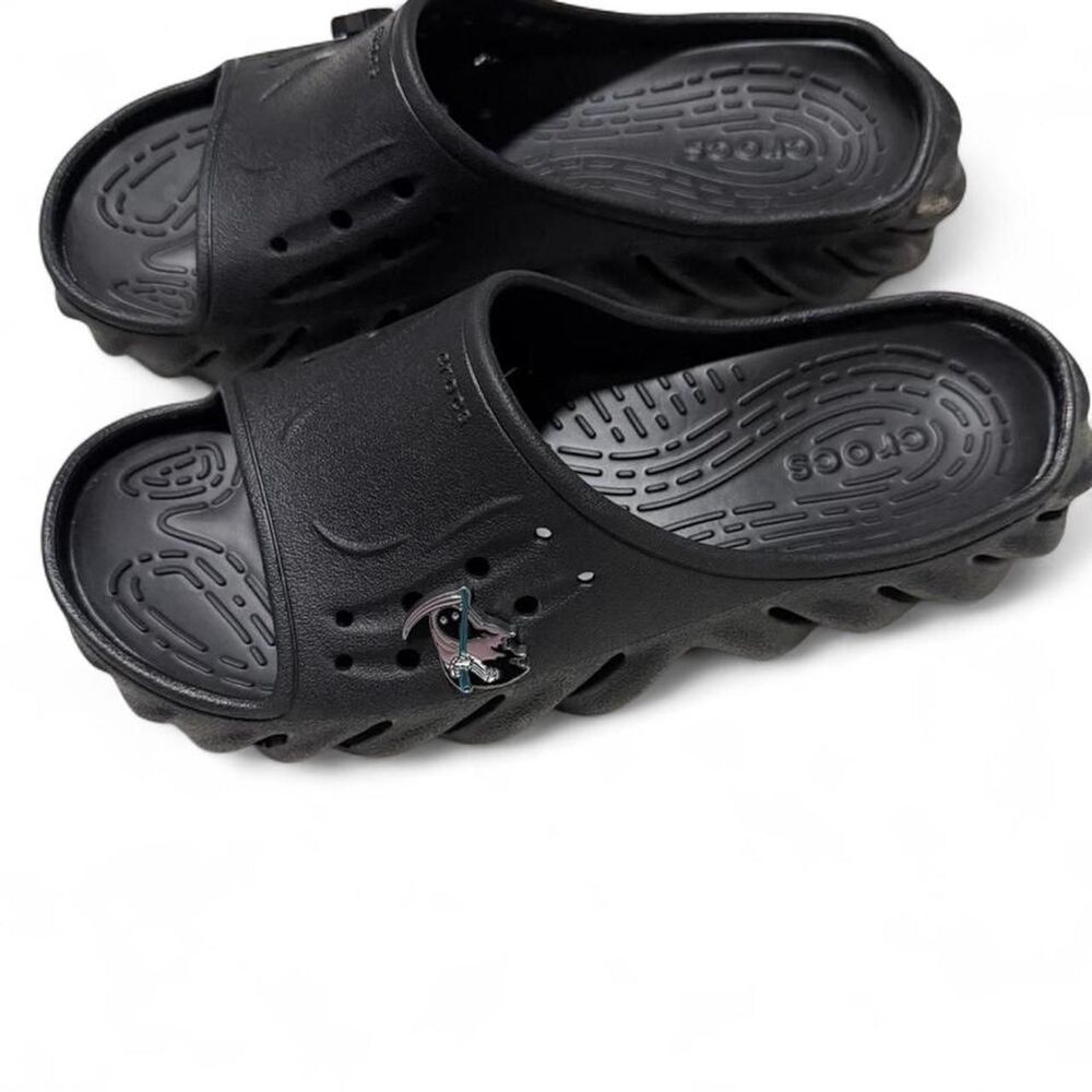 Crocs Men's Black Clogs